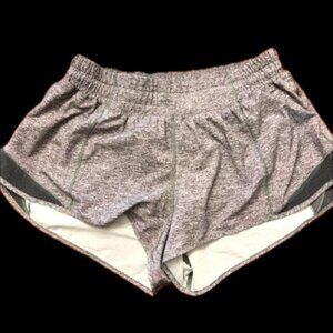 Lululemon Hotty Hot Low-Rise Lined Short 2.5"
